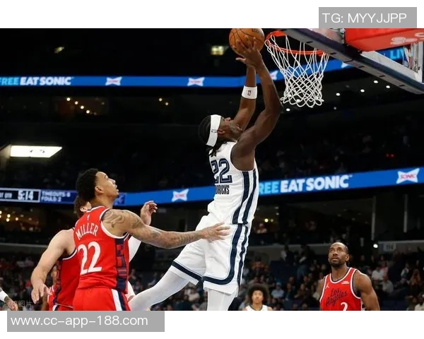 快船半场仅落后灰熊1分小卡次节独得15分加兰首发贡献6分