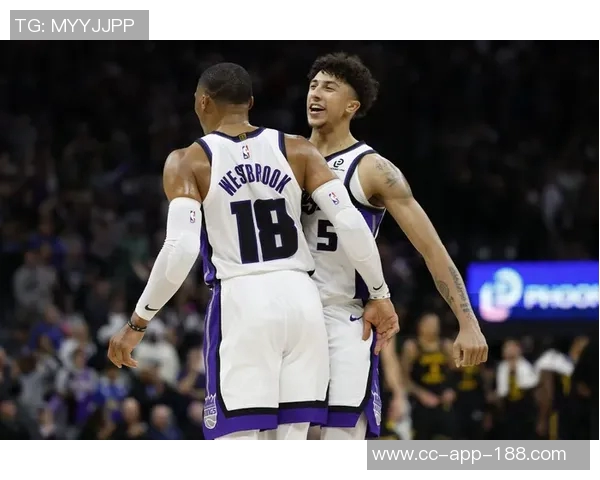 国王队全场16次抢断引发独行侠19次失误比赛悬念迭起 国王队全场16次抢断引发独行侠19次失误比赛悬念迭起