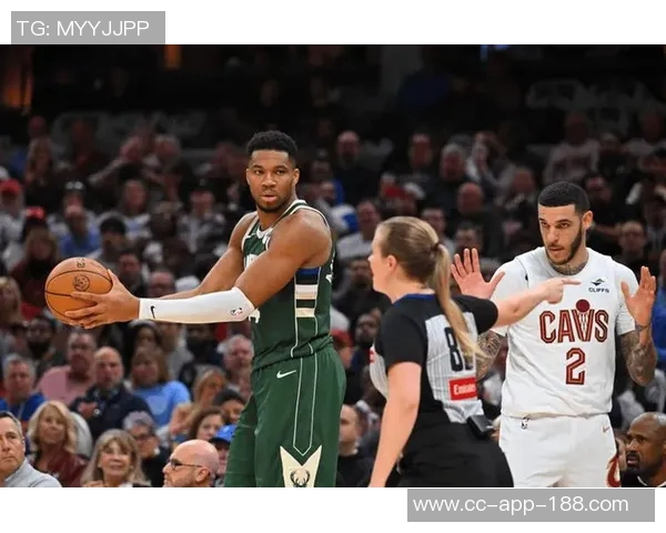 字母哥无奈感叹队友表现不佳特纳罗林斯小波特外线投篮惨淡 字母哥无奈感叹队友表现不佳特纳罗林斯小波特外线投篮惨淡