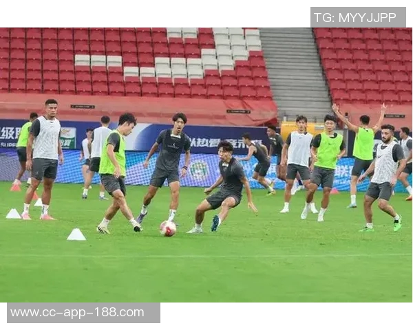 穆斯卡特盛赞全队表现称德比战将成为赛季重要转折点